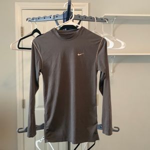 Boys M long sleeve Nike shirt